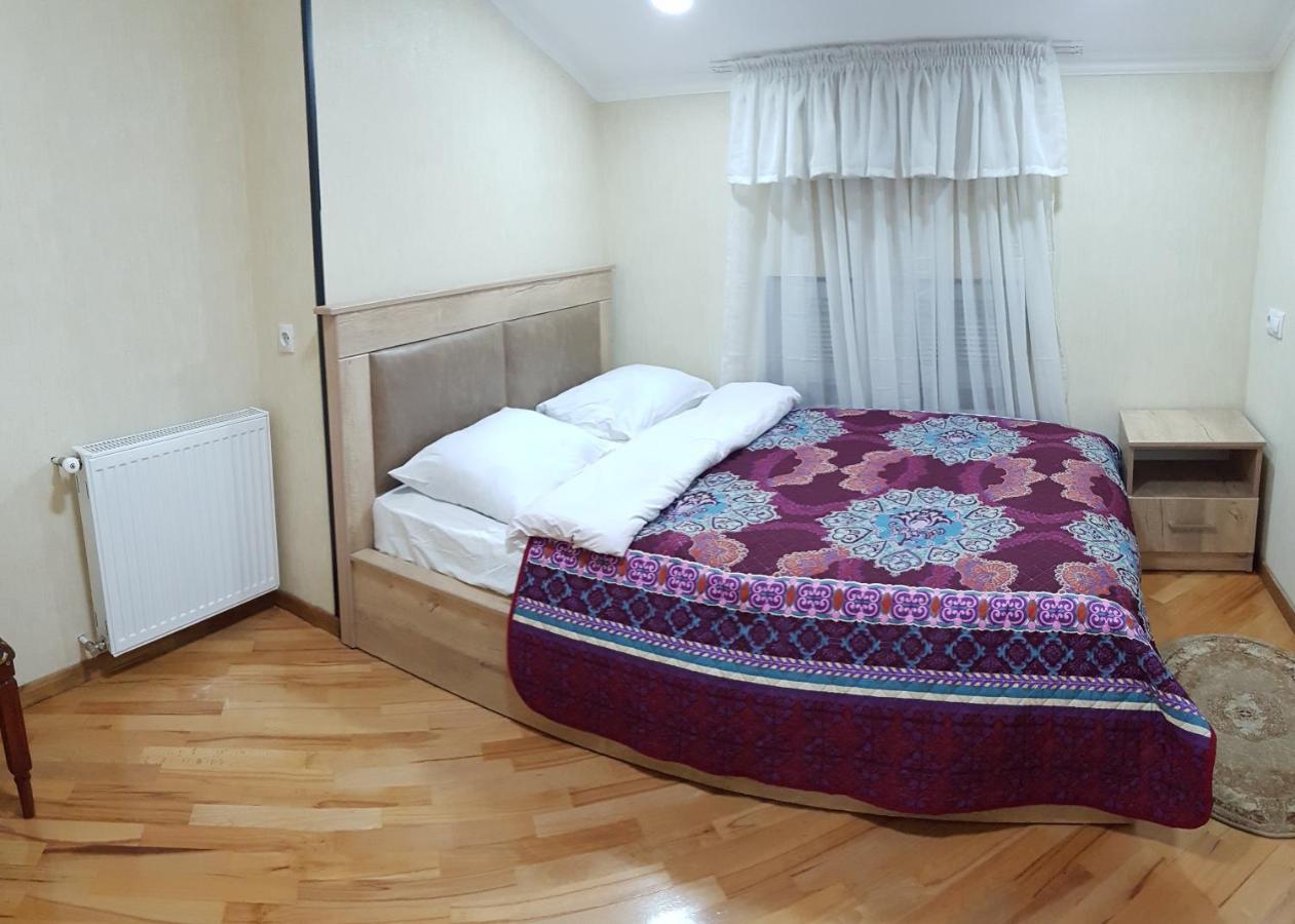 Guest House 15A Kutaisi Exterior photo