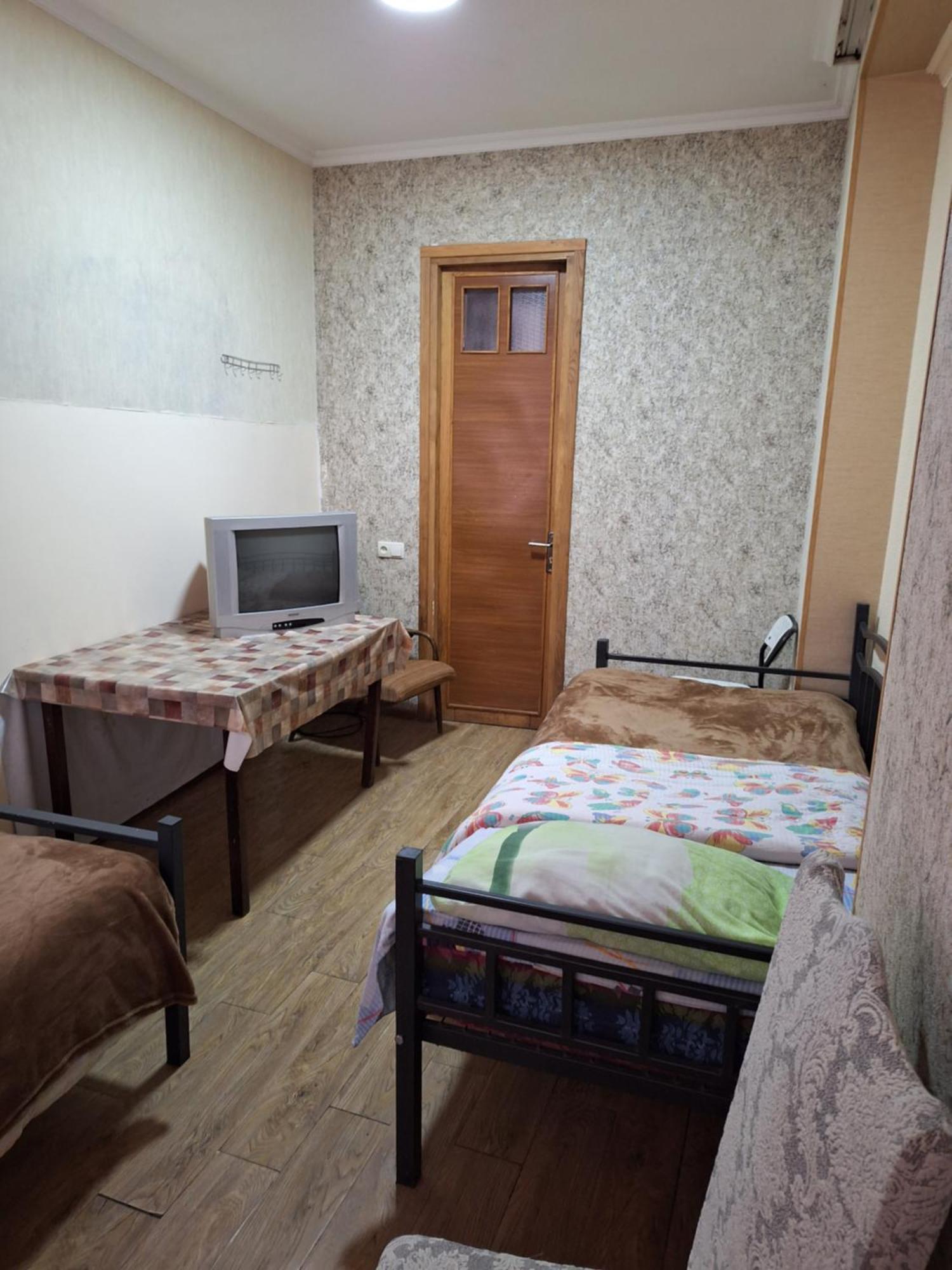 Guest House 15A Kutaisi Exterior photo